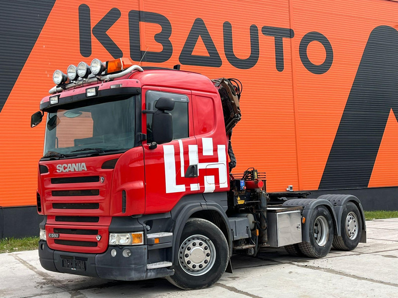 Scania R 560 6x2 HMF2220 K4 / RETARDER - Camion plateau, Camion grue: photos 2 Scania R 560 6x2 HMF2220 K4 / RETARDER - Camion plateau, Camion grue: photos 2