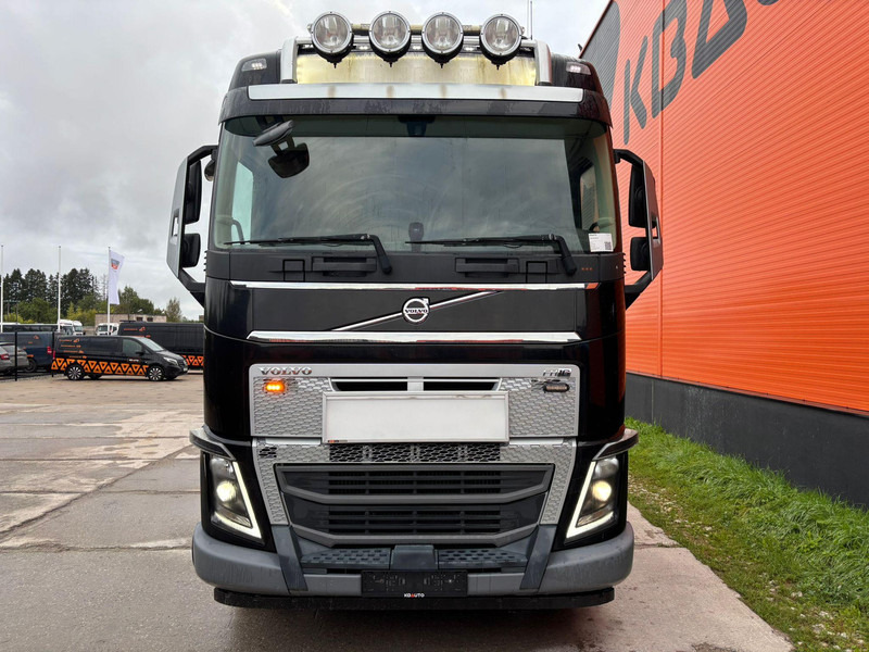 Volvo FH 16 750 6x4 GCW 90 ton / RETARDER - Tracteur routier: photos 3 Volvo FH 16 750 6x4 GCW 90 ton / RETARDER - Tracteur routier: photos 3