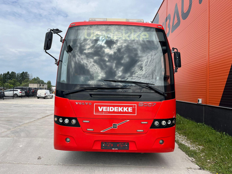Volvo B12M 4x2 14 SEATS / AC / AUXILIARY HEATING / WC / KITCHEN - Bus interurbain: photos 2 Volvo B12M 4x2 14 SEATS / AC / AUXILIARY HEATING / WC / KITCHEN - Bus interurbain: photos 2