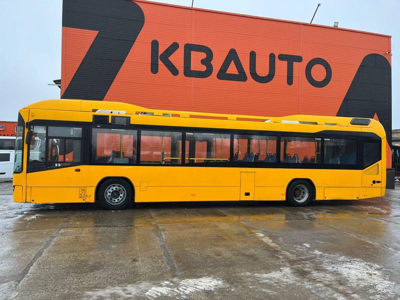 Volvo BRLH 7700 HYBRID 4x2 FOR PARTS ONLY! / EURO EEV / AC / AUXILIARY HEATING - Bus urbain: photos 4 Volvo BRLH 7700 HYBRID 4x2 FOR PARTS ONLY! / EURO EEV / AC / AUXILIARY HEATING - Bus urbain: photos 4
