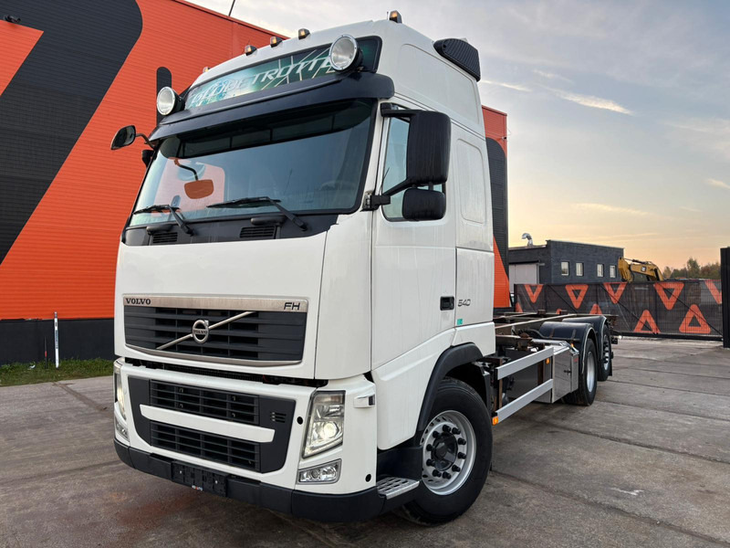 Volvo FH 540 6x2 LOW CHECKED MILEAGE ! / RETARDER / CHASSIS L=6975 mm - Châssis cabine: photos 2 Volvo FH 540 6x2 LOW CHECKED MILEAGE ! / RETARDER / CHASSIS L=6975 mm - Châssis cabine: photos 2