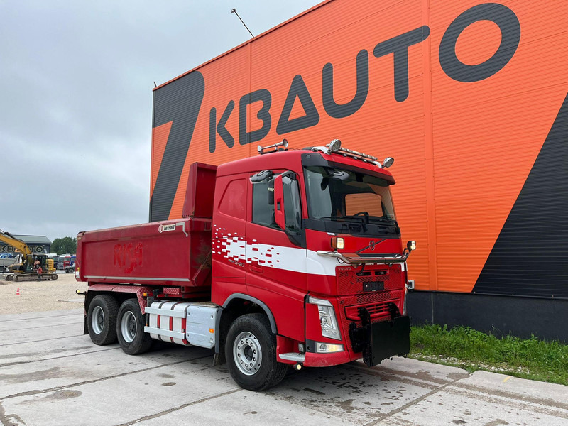 Volvo FH 540 6x4 RETARDER / BIG AXLES / BOX L=4594 mm - Camion benne: photos 4 Volvo FH 540 6x4 RETARDER / BIG AXLES / BOX L=4594 mm - Camion benne: photos 4