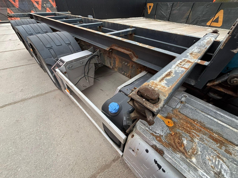 Châssis cabine Volvo FH 540 8x4*4 CHASSIS L=6124 mm: photos 13 Châssis cabine Volvo FH 540 8x4*4 CHASSIS L=6124 mm: photos 13