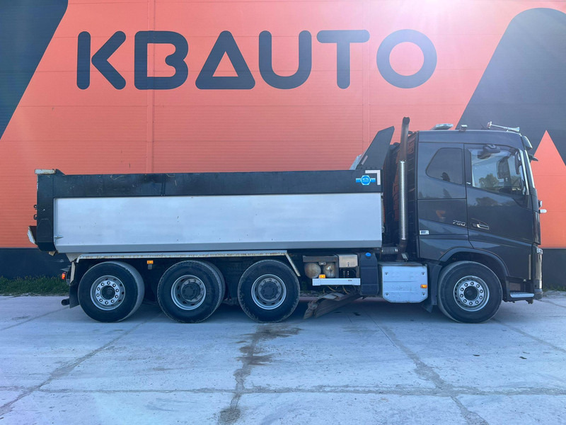 Volvo FH 750 8x4*4 UNDERBODY SCRAPER / RETARDER / BOX L=5940 mm - Camion benne: photos 5 Volvo FH 750 8x4*4 UNDERBODY SCRAPER / RETARDER / BOX L=5940 mm - Camion benne: photos 5