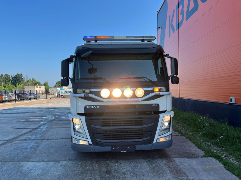 Volvo FM 370 6x2*4 JERR-DAN SRS / WINCH / PLATFORM L=7260 mm - Camion porte-voitures: photos 3 Volvo FM 370 6x2*4 JERR-DAN SRS / WINCH / PLATFORM L=7260 mm - Camion porte-voitures: photos 3
