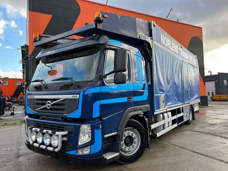 Volvo FM 460 4x2 - Camion porte-voitures: photos 2 Volvo FM 460 4x2 - Camion porte-voitures: photos 2