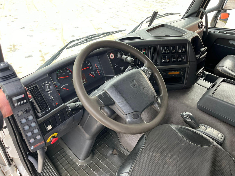 Volvo FM 500 6x2*4 HIAB 20 TON / L= 5300 mm — crédit-bail Volvo FM 500 6x2*4 HIAB 20 TON / L= 5300 mm: photos 18