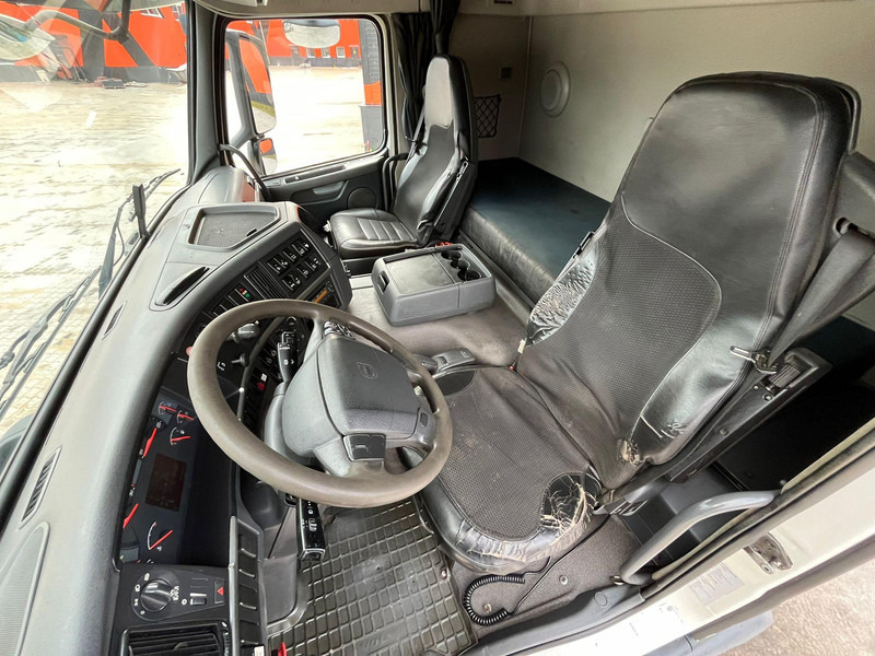 Volvo FM 500 6x2*4 HIAB 20 TON / L= 5300 mm — crédit-bail Volvo FM 500 6x2*4 HIAB 20 TON / L= 5300 mm: photos 16