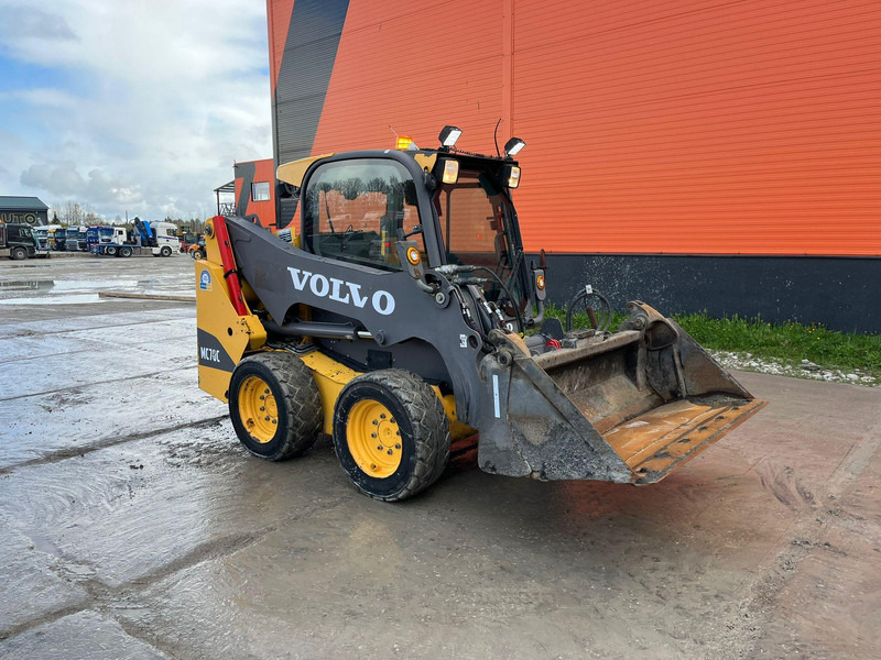 Volvo MC 70 C T4 BRUSH - Chargeuse sur pneus: photos 4 Volvo MC 70 C T4 BRUSH - Chargeuse sur pneus: photos 4