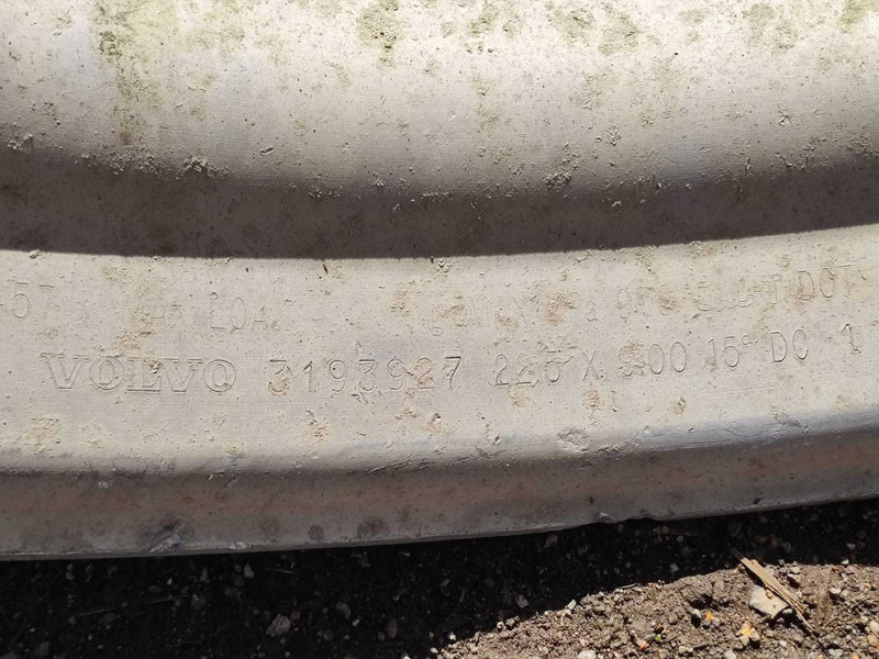 Alcoa rims for Volvo truck 22.5 x 9.00 / Volvo valuveljed - Pneu pour Camion: photos 2 Alcoa rims for Volvo truck 22.5 x 9.00 / Volvo valuveljed - Pneu pour Camion: photos 2