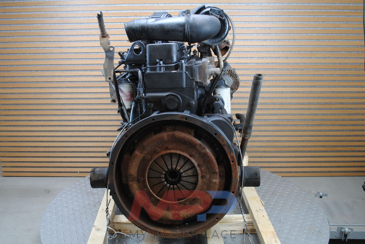 Cummins 6BT - Moteur: photos 2 Cummins 6BT - Moteur: photos 2