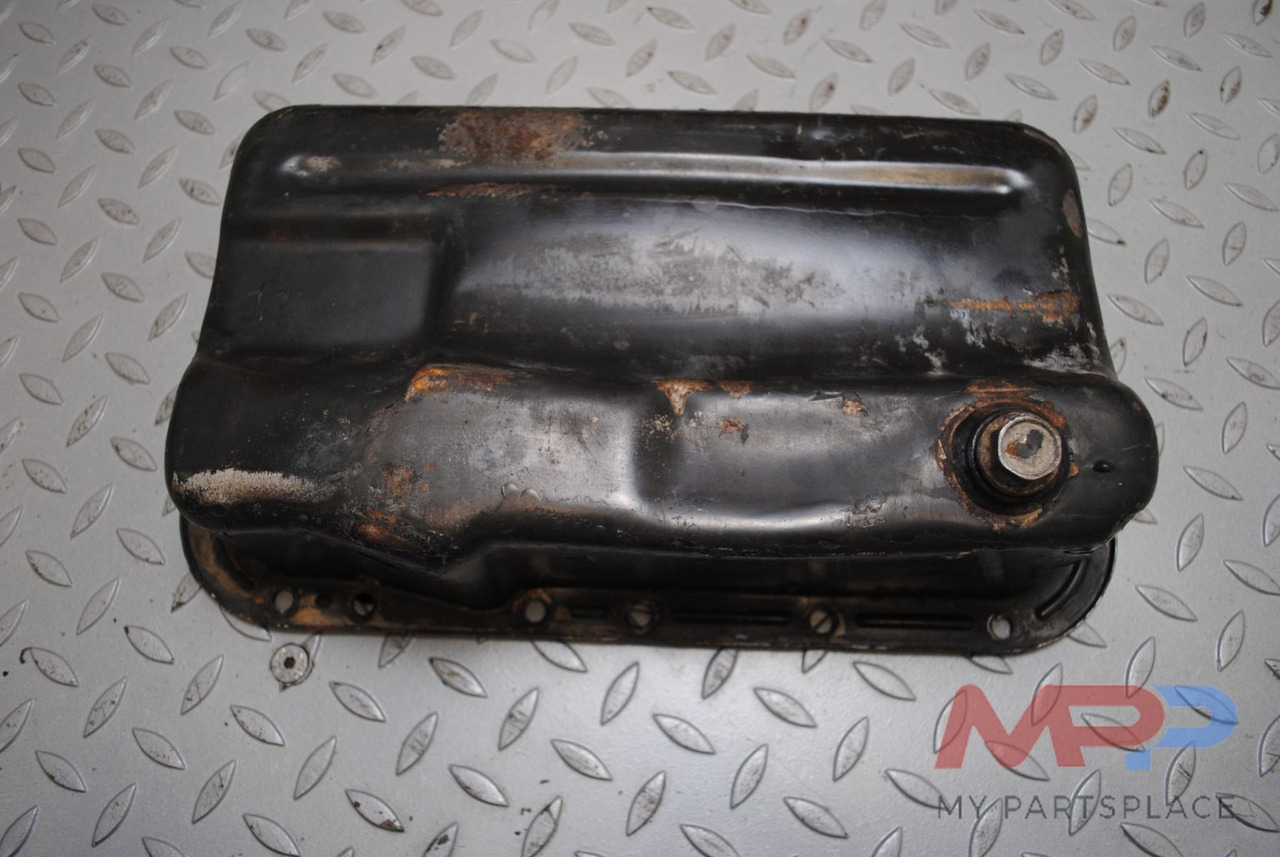 Mitsubishi Carterpan Mitsubishi K4A, K4C,K4D,K4E, K4F - Carter d'huile: photos 1 Mitsubishi Carterpan Mitsubishi K4A, K4C,K4D,K4E, K4F - Carter d'huile: photos 1