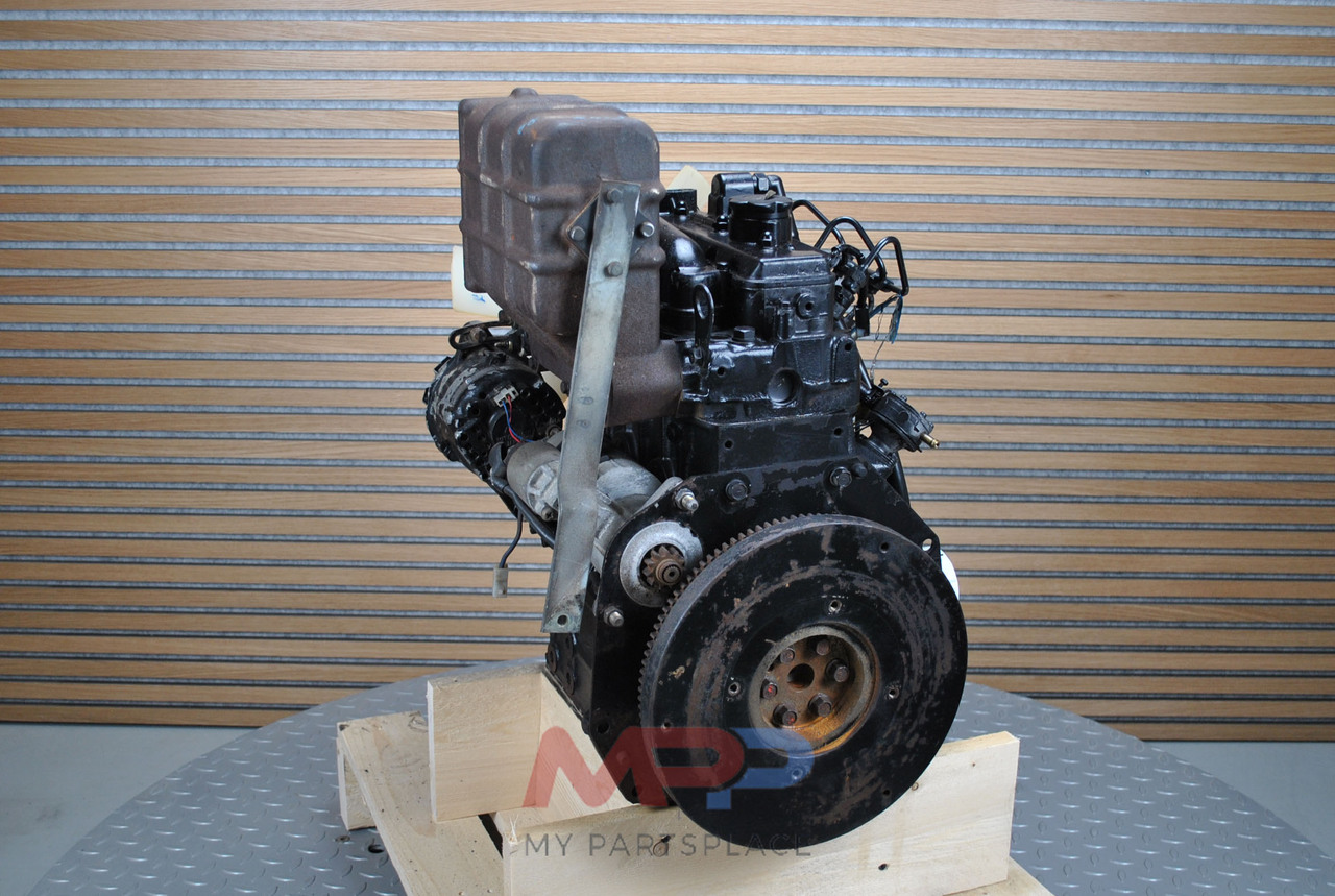 Moteur pour Mini pelle PERKINS 103-13: photos 8