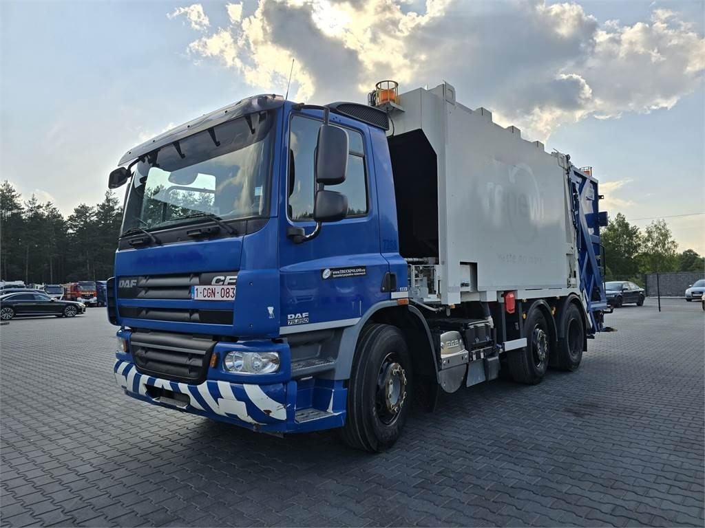 DAF LF 2011 MOL PUSHER 2000 Garbage Truck - Benne à ordures ménagères: photos 2 DAF LF 2011 MOL PUSHER 2000 Garbage Truck - Benne à ordures ménagères: photos 2