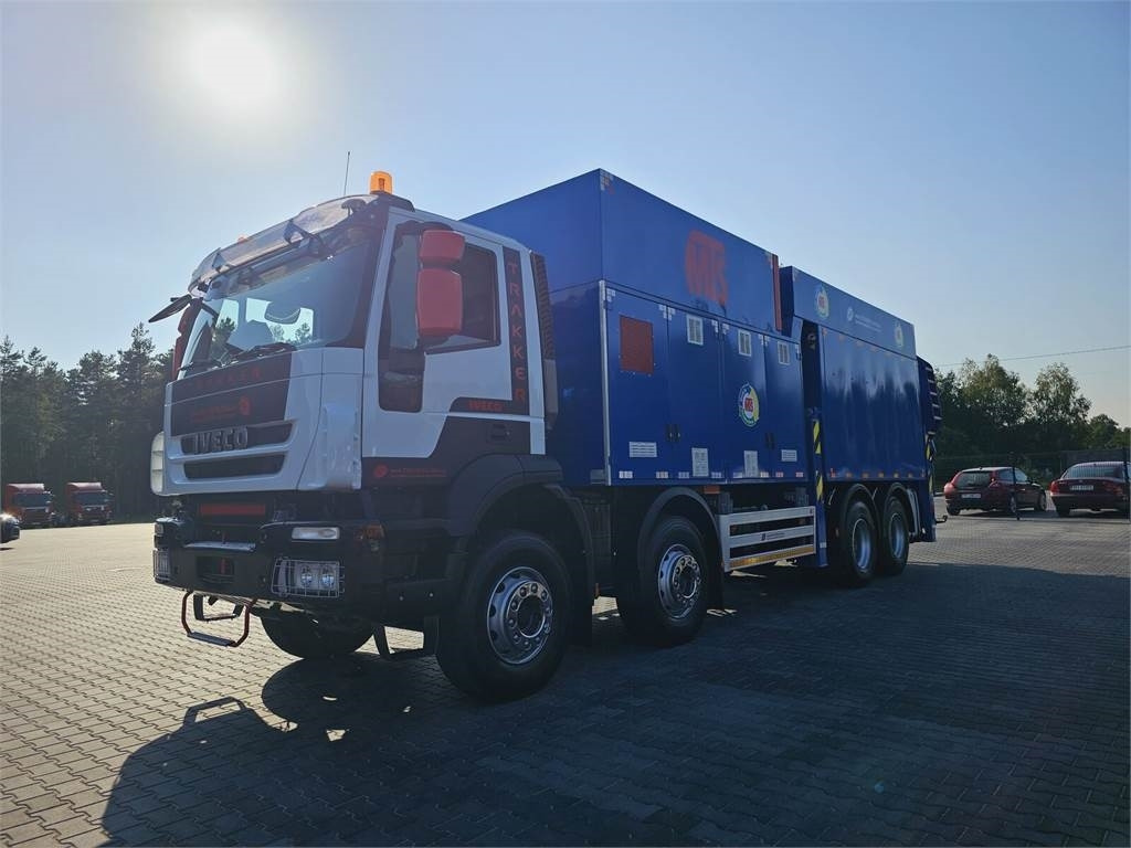 Iveco MTS 4 x TURBINE MTS 4 x TURBINE Saugbagger vacuum - Camion vidangeur: photos 3 Iveco MTS 4 x TURBINE MTS 4 x TURBINE Saugbagger vacuum - Camion vidangeur: photos 3