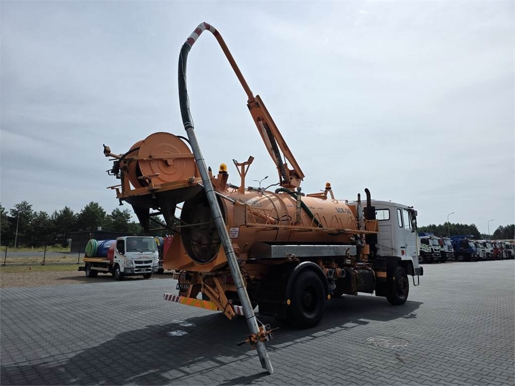 Jelcz WUKO SCK-3E RECYCLING for collecting liquid - Camion vidangeur: photos 1 Jelcz WUKO SCK-3E RECYCLING for collecting liquid - Camion vidangeur: photos 1