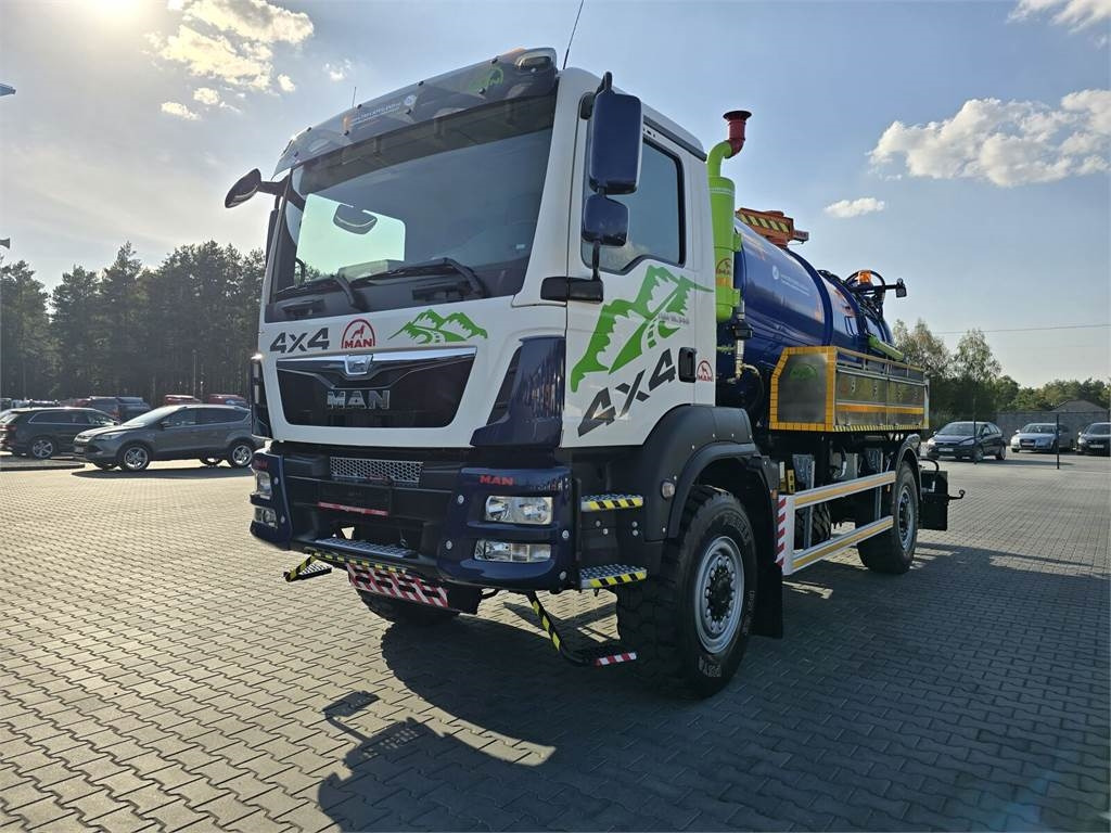 MAN TGM 4x4 GAMON PW8 for collecting liquid waste sepa - Camion vidangeur: photos 3 MAN TGM 4x4 GAMON PW8 for collecting liquid waste sepa - Camion vidangeur: photos 3