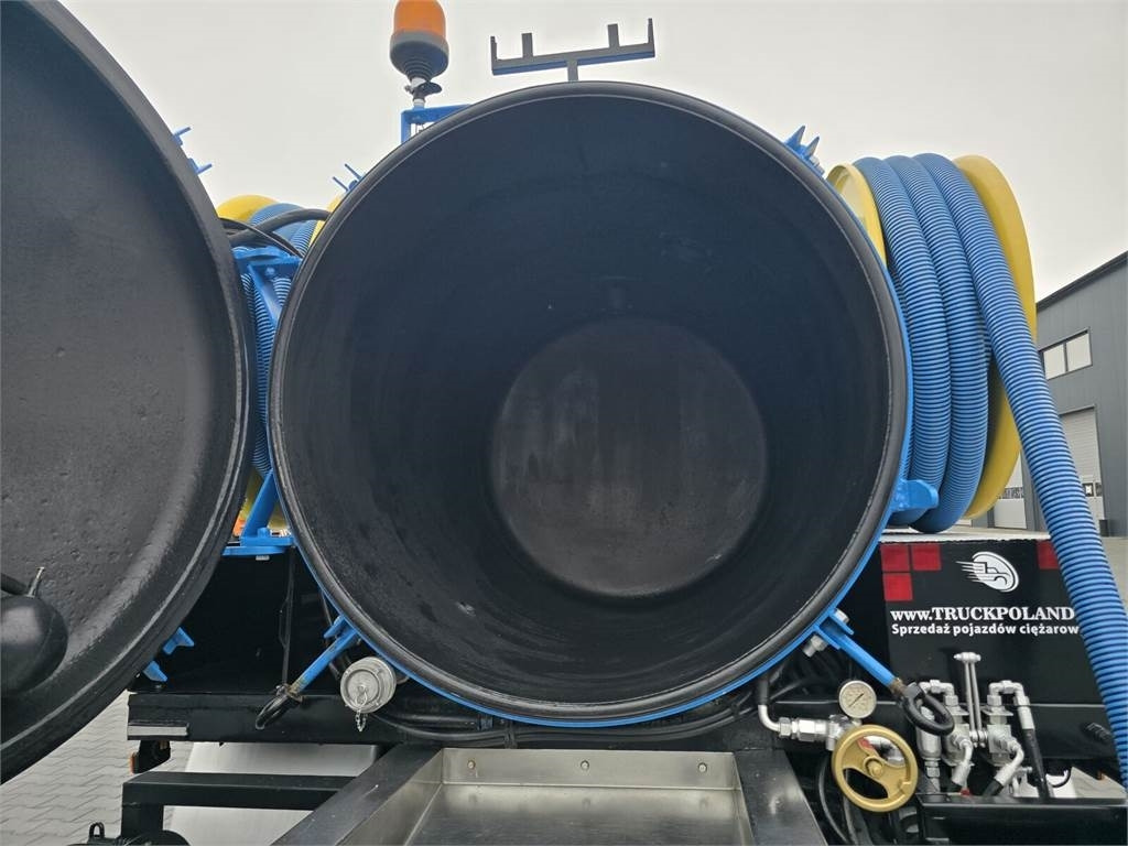 Camion vidangeur Mitsubishi RIONED COMBI WUKO FOR CLEANING SEWAGE: photos 25
