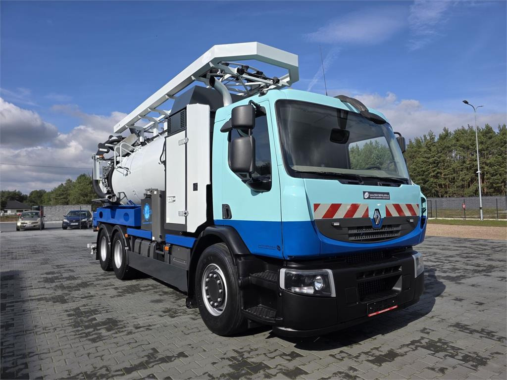 Renault 6x4 WUKO RIVARD RECYTLING for collecting liquid wa - Camion vidangeur: photos 2 Renault 6x4 WUKO RIVARD RECYTLING for collecting liquid wa - Camion vidangeur: photos 2