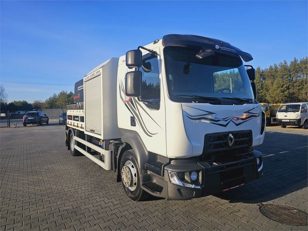 Renault GAMA KANRO KOMBI 5000 WUKO FOR CHANNEL CLEANING - Camion vidangeur: photos 2 Renault GAMA KANRO KOMBI 5000 WUKO FOR CHANNEL CLEANING - Camion vidangeur: photos 2