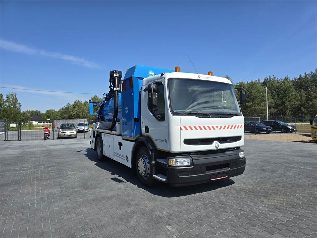 Renault WUKO RIVARD for collecting liquid waste - Camion vidangeur: photos 2 Renault WUKO RIVARD for collecting liquid waste - Camion vidangeur: photos 2