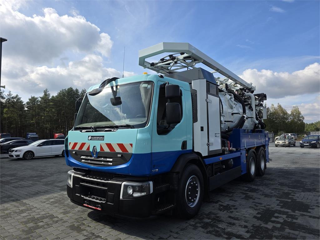 Renault for collecting liquid waste - Camion vidangeur: photos 3 Renault for collecting liquid waste - Camion vidangeur: photos 3