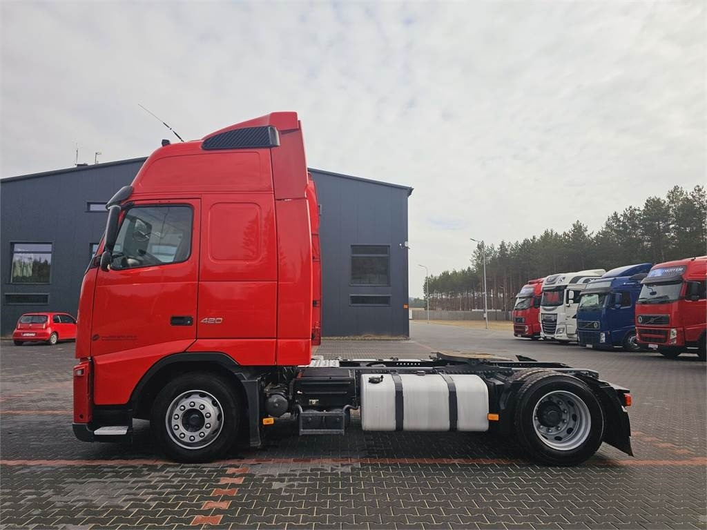 Volvo FH13 XXL EURO 5 2011 + KRONE MEGA RAISE - Tracteur routier: photos 5 Volvo FH13 XXL EURO 5 2011 + KRONE MEGA RAISE - Tracteur routier: photos 5