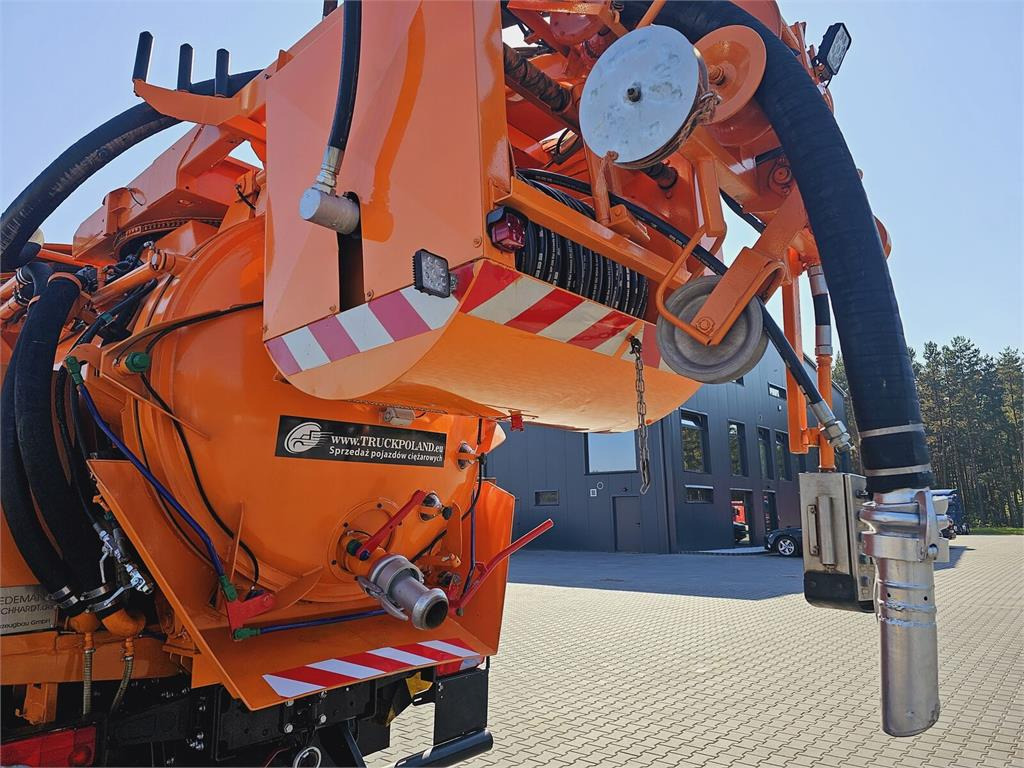 Véhicule de voirie/ Spécial MAN SUPER 2000 4x2 WUKO RECYKLING for collecting liqui: photos 15 Véhicule de voirie/ Spécial MAN SUPER 2000 4x2 WUKO RECYKLING for collecting liqui: photos 15