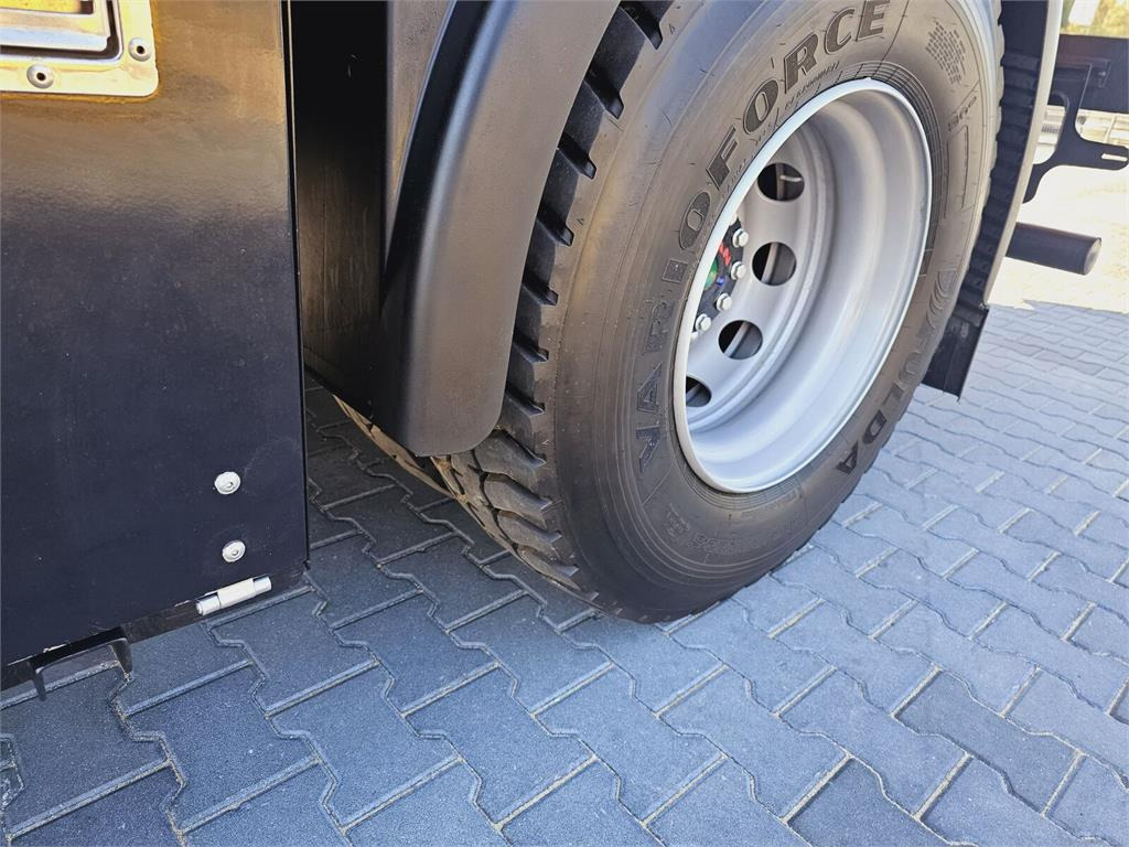 Véhicule de voirie/ Spécial MAN SUPER 2000 4x2 WUKO RECYKLING for collecting liqui: photos 13 Véhicule de voirie/ Spécial MAN SUPER 2000 4x2 WUKO RECYKLING for collecting liqui: photos 13