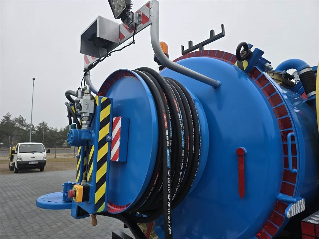 Véhicule de voirie/ Spécial Mitsubishi RIONED COMBI WUKO FOR CLEANING SEWAGE: photos 16 Véhicule de voirie/ Spécial Mitsubishi RIONED COMBI WUKO FOR CLEANING SEWAGE: photos 16