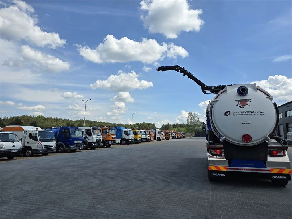 Scania Saugbagger Larsen FlexVac 311 Vacuum suction loade - Véhicule de voirie/ Spécial: photos 4 Scania Saugbagger Larsen FlexVac 311 Vacuum suction loade - Véhicule de voirie/ Spécial: photos 4