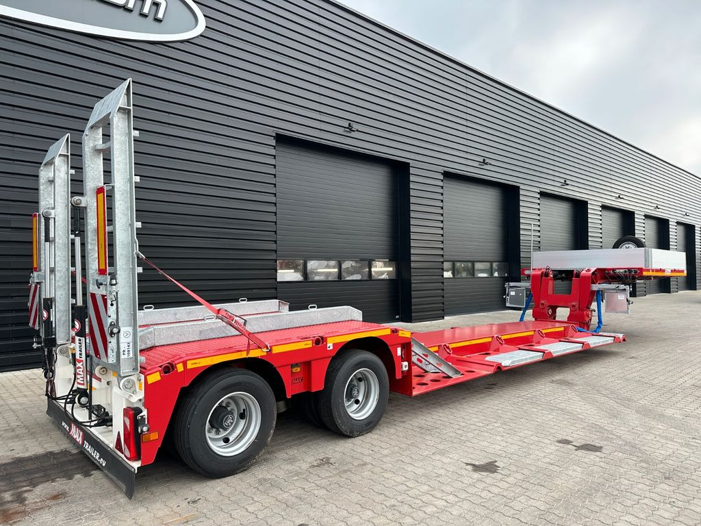 Faymonville Maxtrailer MAX 510 Tiefbett / Forst Model Faymonville Maxtrailer MAX 510 Tiefbett / Forst Model - Semi-remorque surbaissé: photos 2 Faymonville Maxtrailer MAX 510 Tiefbett / Forst Model Faymonville Maxtrailer MAX 510 Tiefbett / Forst Model - Semi-remorque surbaissé: photos 2