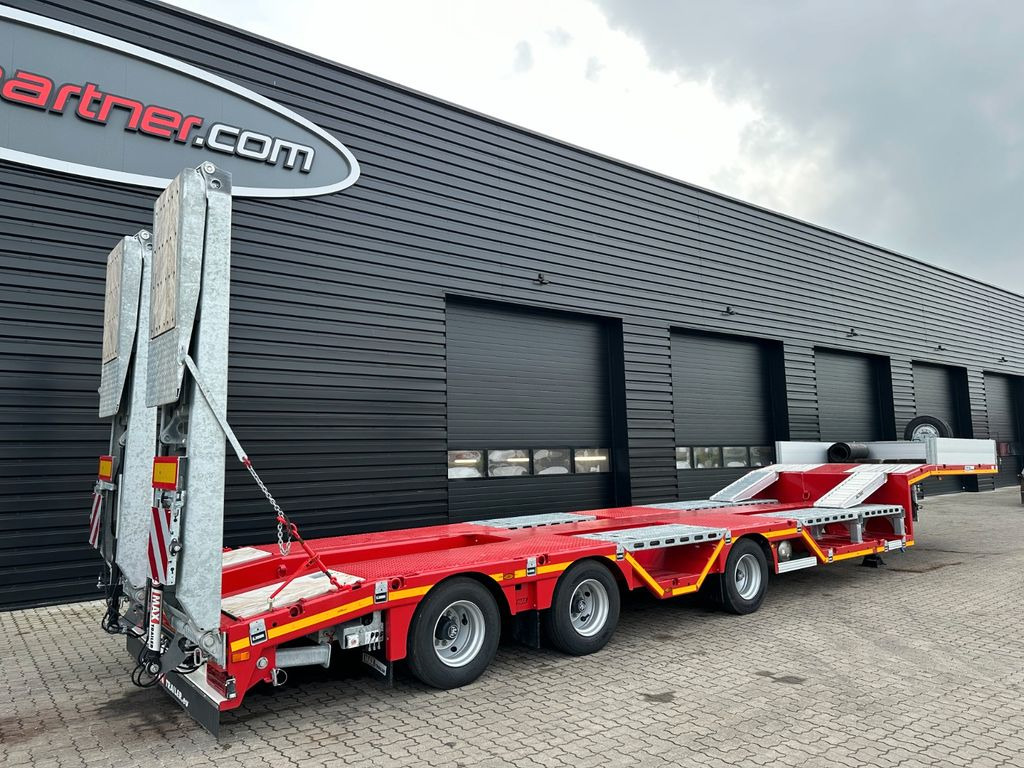 Faymonville Maxtrailer tieflader / radmulden / baggermulde Faymonville Maxtrailer tieflader / radmulden / baggermulde - Semi-remorque surbaissé: photos 2 Faymonville Maxtrailer tieflader / radmulden / baggermulde Faymonville Maxtrailer tieflader / radmulden / baggermulde - Semi-remorque surbaissé: photos 2