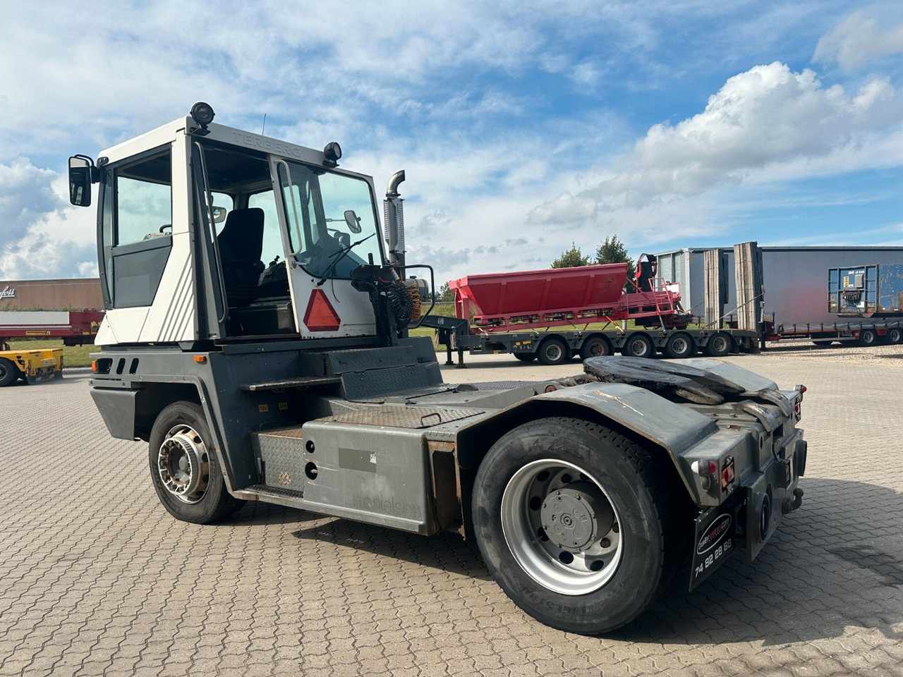 Terberg TT222 - Tracteur portuaire: photos 5 Terberg TT222 - Tracteur portuaire: photos 5