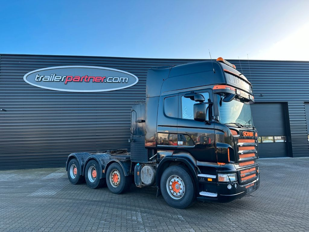 Scania R620 8x4 - Tracteur routier: photos 1 Scania R620 8x4 - Tracteur routier: photos 1