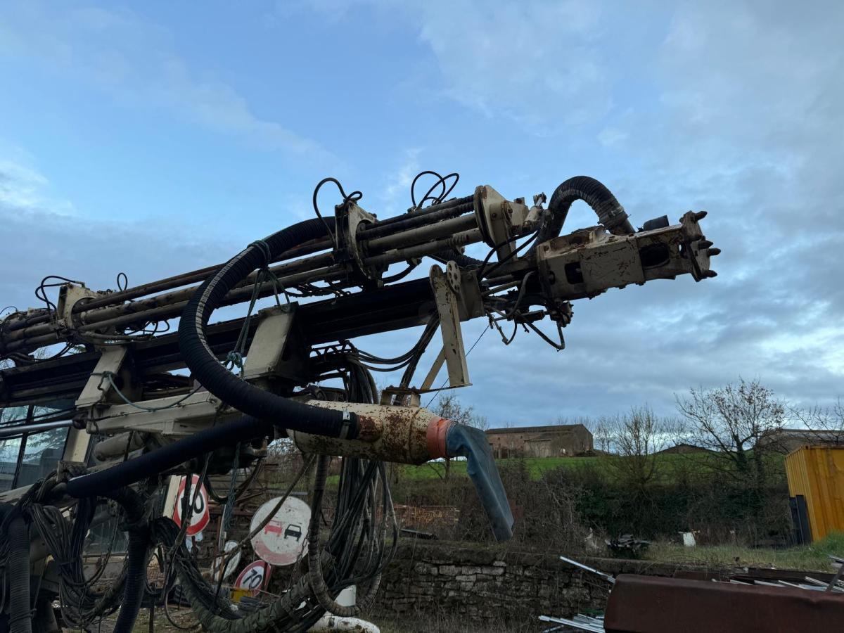 Furukawa HCR900 ED - Foreuse: photos 4 Furukawa HCR900 ED - Foreuse: photos 4