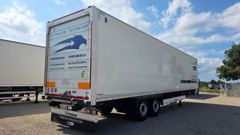 Semi-remorque fourgon Krone Dry liner (location / rent): photos 7 Semi-remorque fourgon Krone Dry liner (location / rent): photos 7