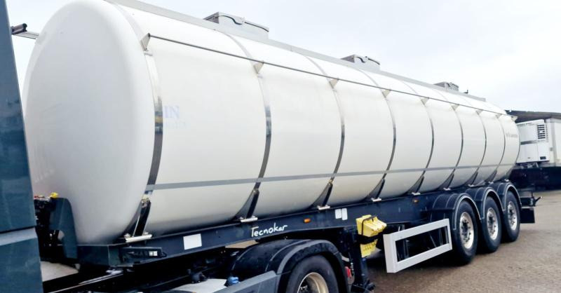 TecnoKar Trailers T3P - Semi-remorque citerne: photos 2 TecnoKar Trailers T3P - Semi-remorque citerne: photos 2