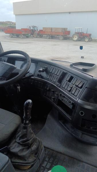 Volvo FH12 430 - Tracteur routier: photos 5 Volvo FH12 430 - Tracteur routier: photos 5