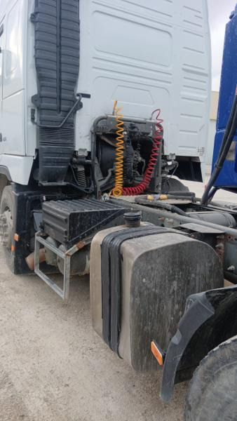 Volvo FH12 430 - Tracteur routier: photos 4 Volvo FH12 430 - Tracteur routier: photos 4