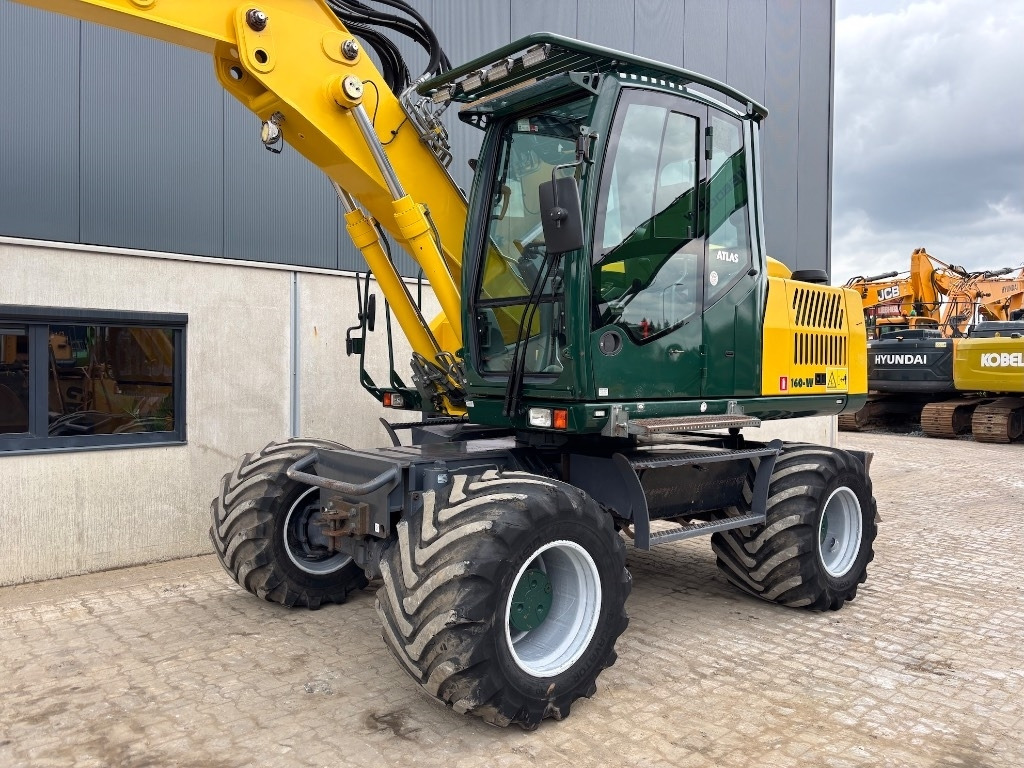 Pelle sur pneus Atlas 160 W - 140 W: photos 8