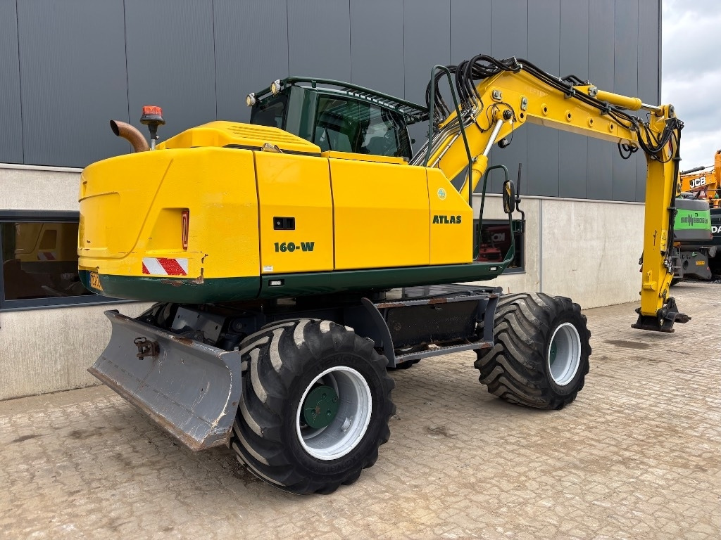 Atlas 160 W - 140 W - Pelle sur pneus: photos 4 Atlas 160 W - 140 W - Pelle sur pneus: photos 4