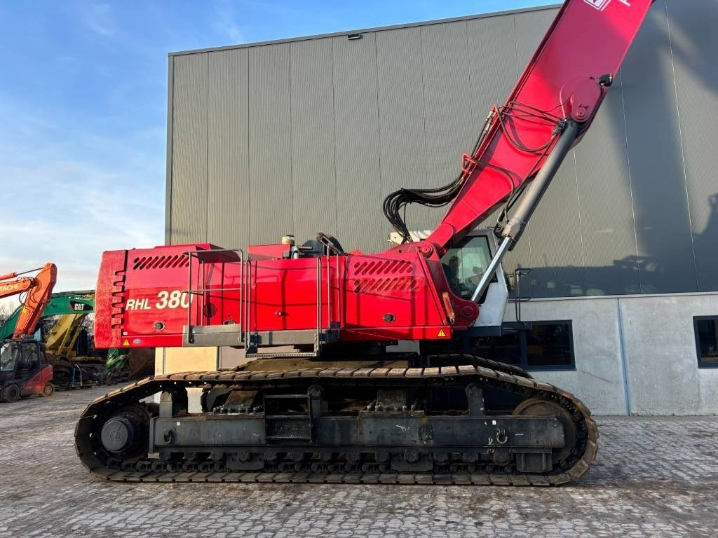 Pelle de manutention Fuchs RHL 380 -- MHL 380 on tracks: photos 17
