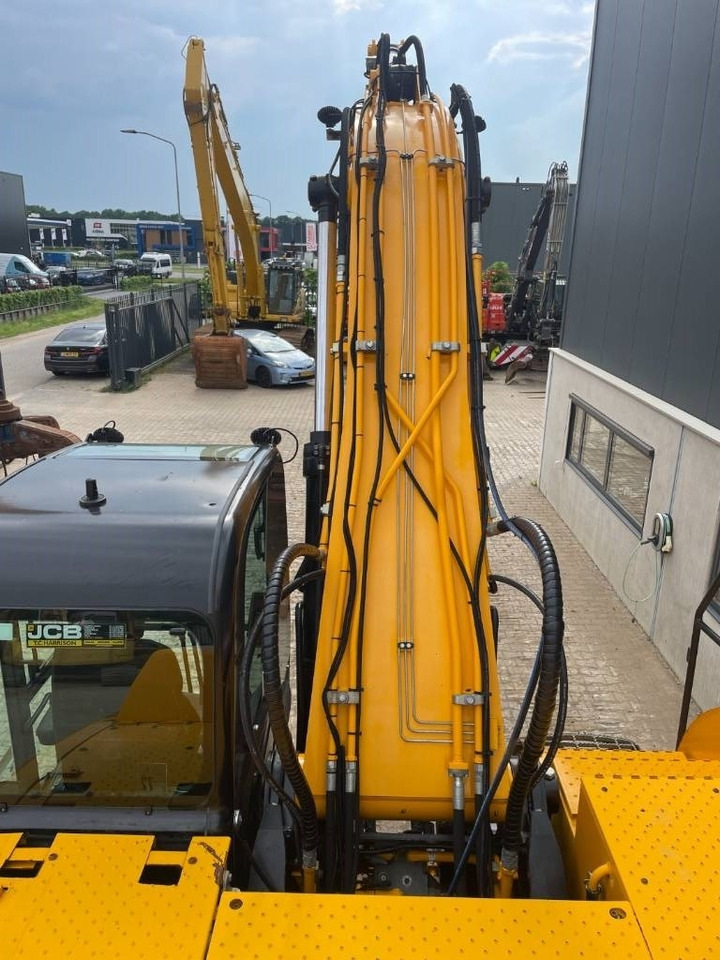 Pelle sur chenille JCB JS300LC -- JS 300 LC: photos 14