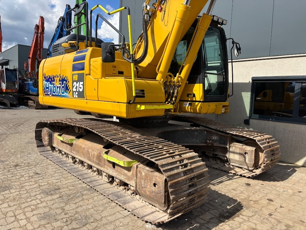 Pelle sur chenille Komatsu HB 215LC-3 HB 215 - PC 210 - PC210LC-11: photos 11 Pelle sur chenille Komatsu HB 215LC-3 HB 215 - PC 210 - PC210LC-11: photos 11