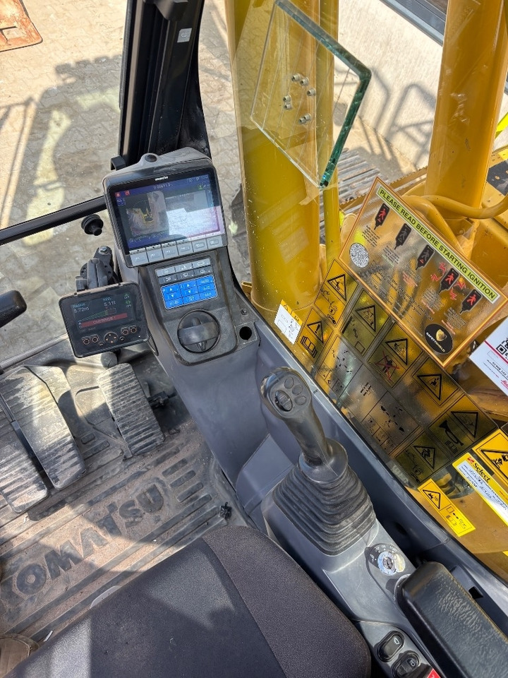 Pelle sur chenille Komatsu HB 215LC-3 HB 215 - PC 210 - PC210LC-11: photos 16 Pelle sur chenille Komatsu HB 215LC-3 HB 215 - PC 210 - PC210LC-11: photos 16