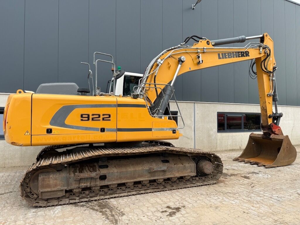 Liebherr R 922 LC - R922LC - R 922 - Pelle sur chenille: photos 5 Liebherr R 922 LC - R922LC - R 922 - Pelle sur chenille: photos 5