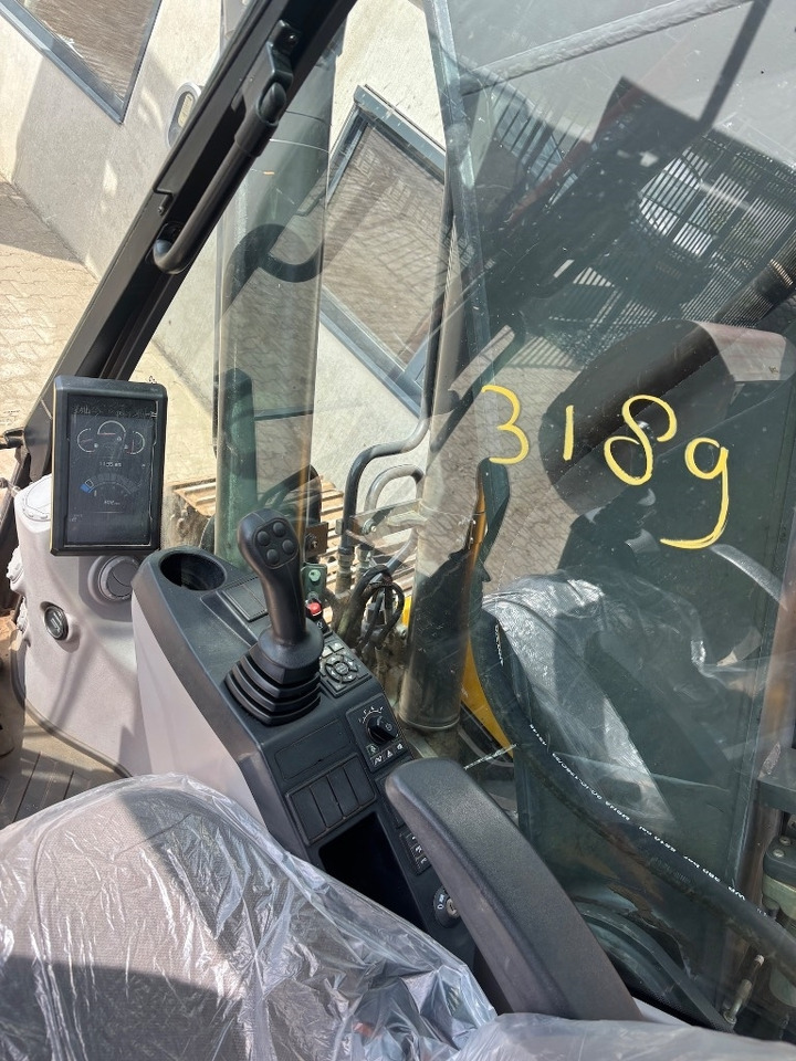 Pelle sur chenille Volvo EC 220 E L - EC220: photos 13 Pelle sur chenille Volvo EC 220 E L - EC220: photos 13