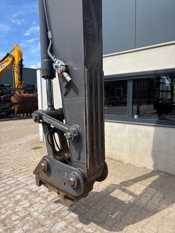 Pelle sur chenille Volvo EC 220 E L - EC220: photos 25 Pelle sur chenille Volvo EC 220 E L - EC220: photos 25