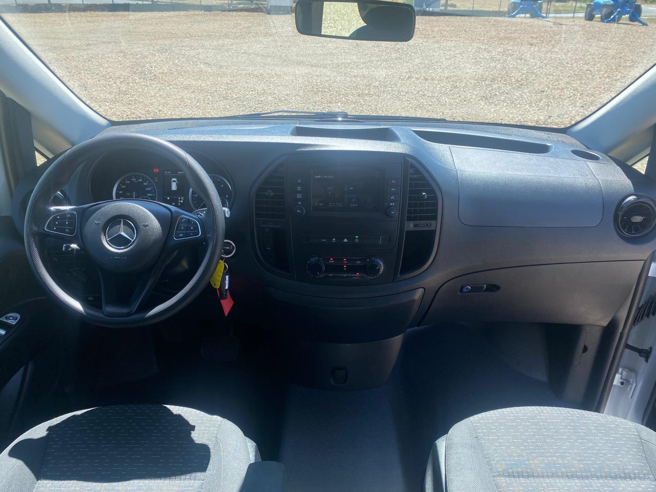 MERCEDES-BENZ Vito Tourer 114 CDI 136 Long Pro 9G-Tronic 8 Places - Transport de personnes: photos 5 MERCEDES-BENZ Vito Tourer 114 CDI 136 Long Pro 9G-Tronic 8 Places - Transport de personnes: photos 5